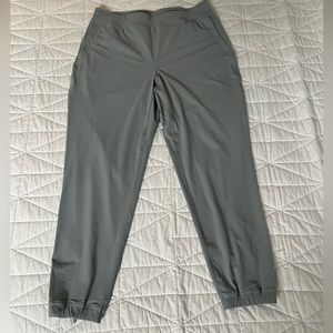 Lululemon Gray Nylon Pants, Size 12